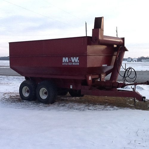 Property photo 123 - Area Farmers & Contractors Equipment Auction