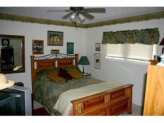 Great opportunity to buy a lovely, totally remodeled 2 bedroom 1541 sq. ft. home in Epworth Forest at Lake Webster.   Easement access to the lake with pier near the beachhouse.  Third bedroom and 1/2 bath over the garage. - Lovely, Totally Remodeled Home