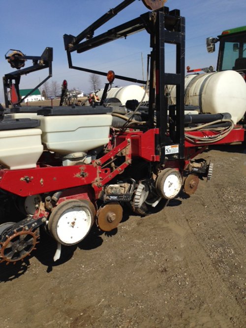 Property photo 19 - FARMERS GRAIN & AG LLC EXTRA FARM EQUIPMENT AUCTION IN VAN WERT COUNTY
