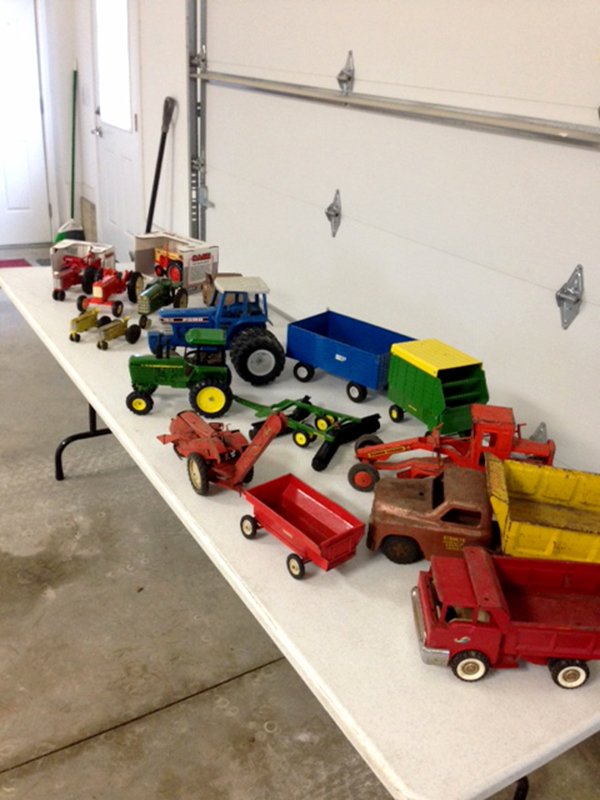 Property photo 102 - FARMERS GRAIN & AG LLC EXTRA FARM EQUIPMENT AUCTION IN VAN WERT COUNTY