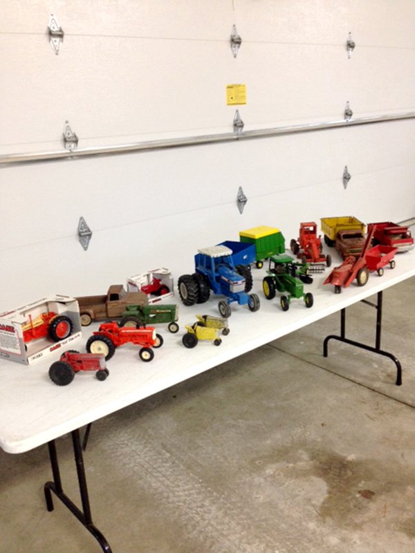 Property photo 103 - FARMERS GRAIN & AG LLC EXTRA FARM EQUIPMENT AUCTION IN VAN WERT COUNTY