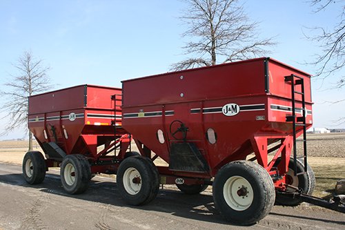 Property photo 43 - FARMERS GRAIN & AG LLC EXTRA FARM EQUIPMENT AUCTION IN VAN WERT COUNTY