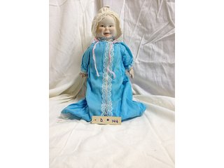 BOX 11 - PERSONAL PROPERTY AUCTION IN WHITLEY COUNTY, INDIANA