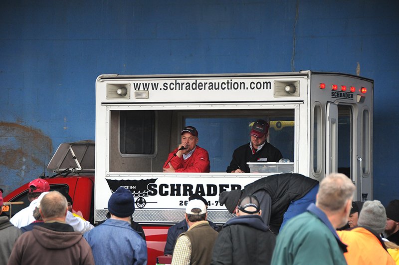 Property photo 4 - PLATO CONSIGNMENT AUCTION IN LAGRANGE COUNTY