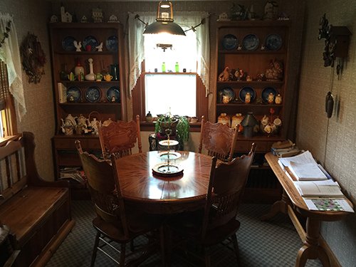 Property photo 13 - REAL ESTATE AUCTION - 1.5 STORY COUNTRY HOME ON 1.76 ACRES IN NOBLE COUNTY, INDIANA