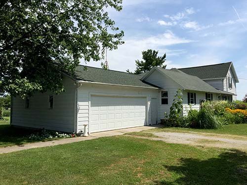 Property photo 3 - REAL ESTATE AUCTION - 1.5 STORY COUNTRY HOME ON 1.76 ACRES IN NOBLE COUNTY, INDIANA