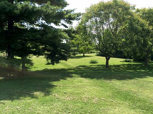 Property photo 5 - REAL ESTATE AUCTION - 1.5 STORY COUNTRY HOME ON 1.76 ACRES IN NOBLE COUNTY, INDIANA