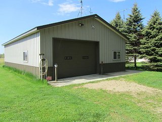 Property photo 17 - REAL ESTATE & PERSONAL PROPERTY AUCTION - 40+/- ACRES OFFERED IN 2 TRACTS IN VAN BUREN COUNTY, MICHIGAN
