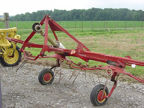 Property photo 31 - ABSOLUTE FARM EQUIPMENT AUCTION IN HIGHLAND COUNTY, OHIO