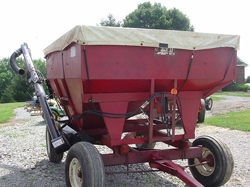 Property photo 16 - ABSOLUTE FARM EQUIPMENT AUCTION IN HIGHLAND COUNTY, OHIO