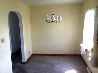 Property photo 16 - REAL ESTATE AUCTION - 3 BDRM HOME ON 1.78 ACRE LOT W/POND IN ALLEN CO., IN