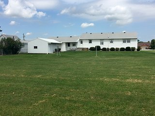 Property photo 4 - REAL ESTATE AUCTION - 3 BDRM HOME ON 1.78 ACRE LOT W/POND IN ALLEN CO., IN