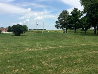 Property photo 8 - REAL ESTATE AUCTION - 3 BDRM HOME ON 1.78 ACRE LOT W/POND IN ALLEN CO., IN