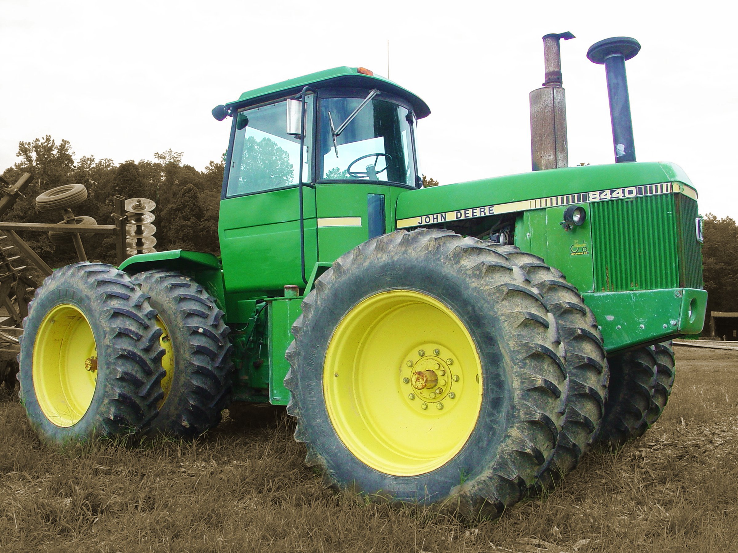 Property photo 2 - FARM EQUIPMENT AUCTION IN JACKSON COUNTY, OHIO