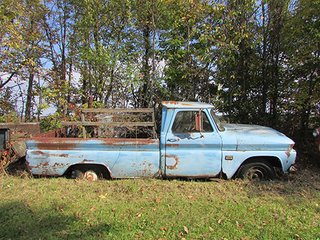 Property photo 27 - REAL ESTATE & PERSONAL PROPERTY AUCTION IN WHITLEY COUNTY, INDIANA