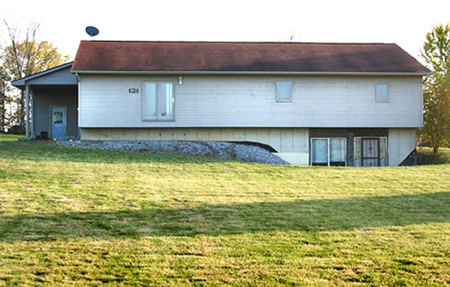 REAL ESTATE & PERSONAL PROPERTY AUCTION IN WHITLEY COUNTY, INDIANA