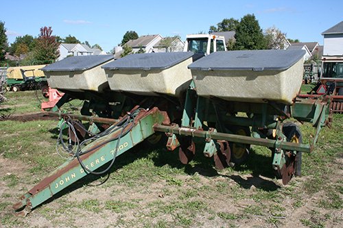 Property photo 11 - FARM EQUIPMENT & PERSONAL PROPERTY AUCTION IN ALLEN COUNTY, INDIANA