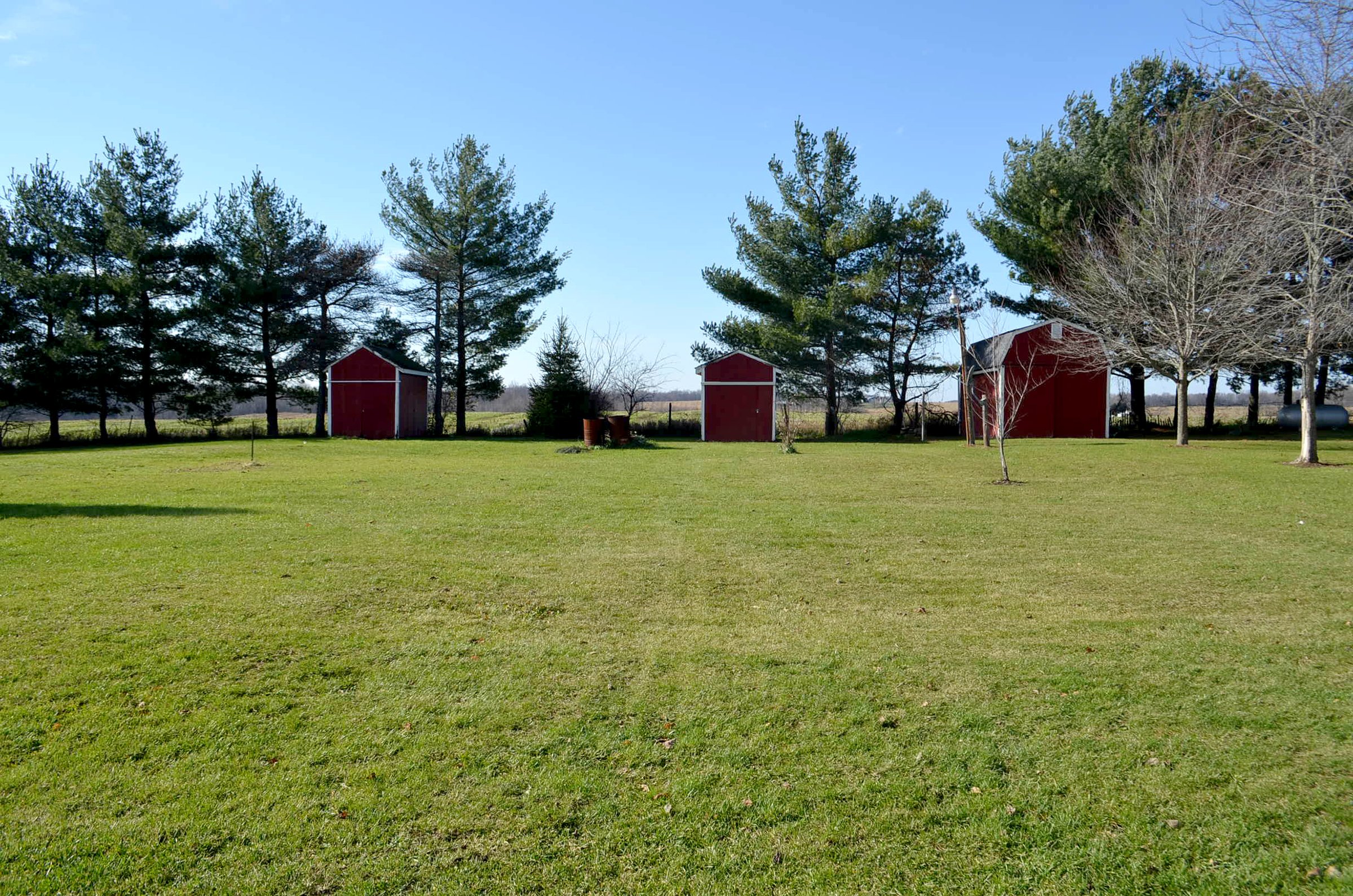 Property photo 8 - REAL ESTATE AUCTION IN DEKALB COUNTY, INDIANA