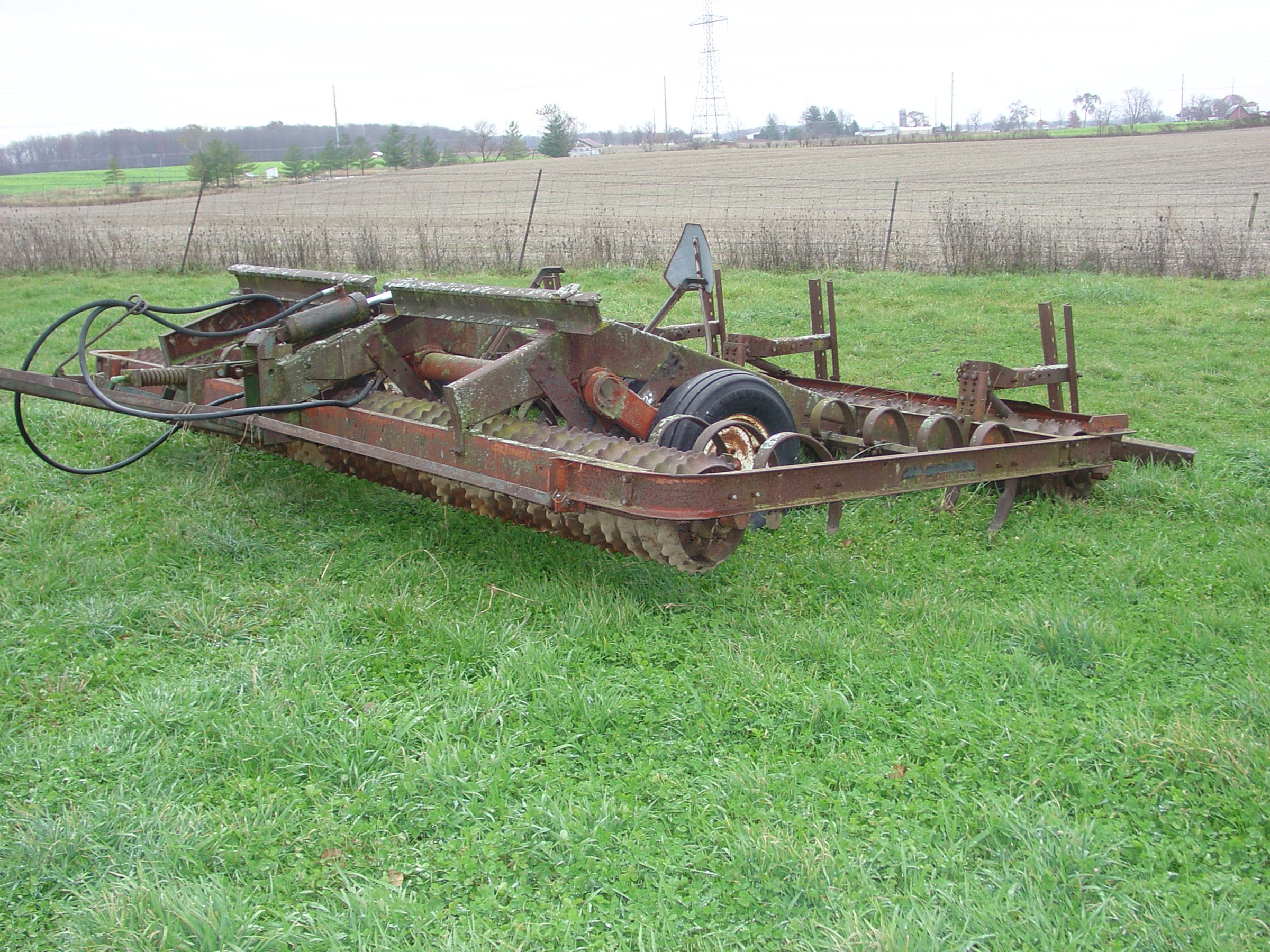 Property photo 2 - FARM EQUIPMENT RETIREMENT AUCTION IN DEKALB COUNTY, INDIANA