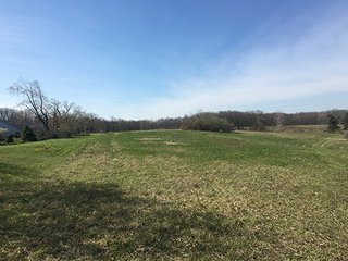 14.8+/- Acres bare land in Columbia City, Indiana.  3+/- Acre pond.

Parcel ID:  92-06-12-000-102.000-004 - Bare Land