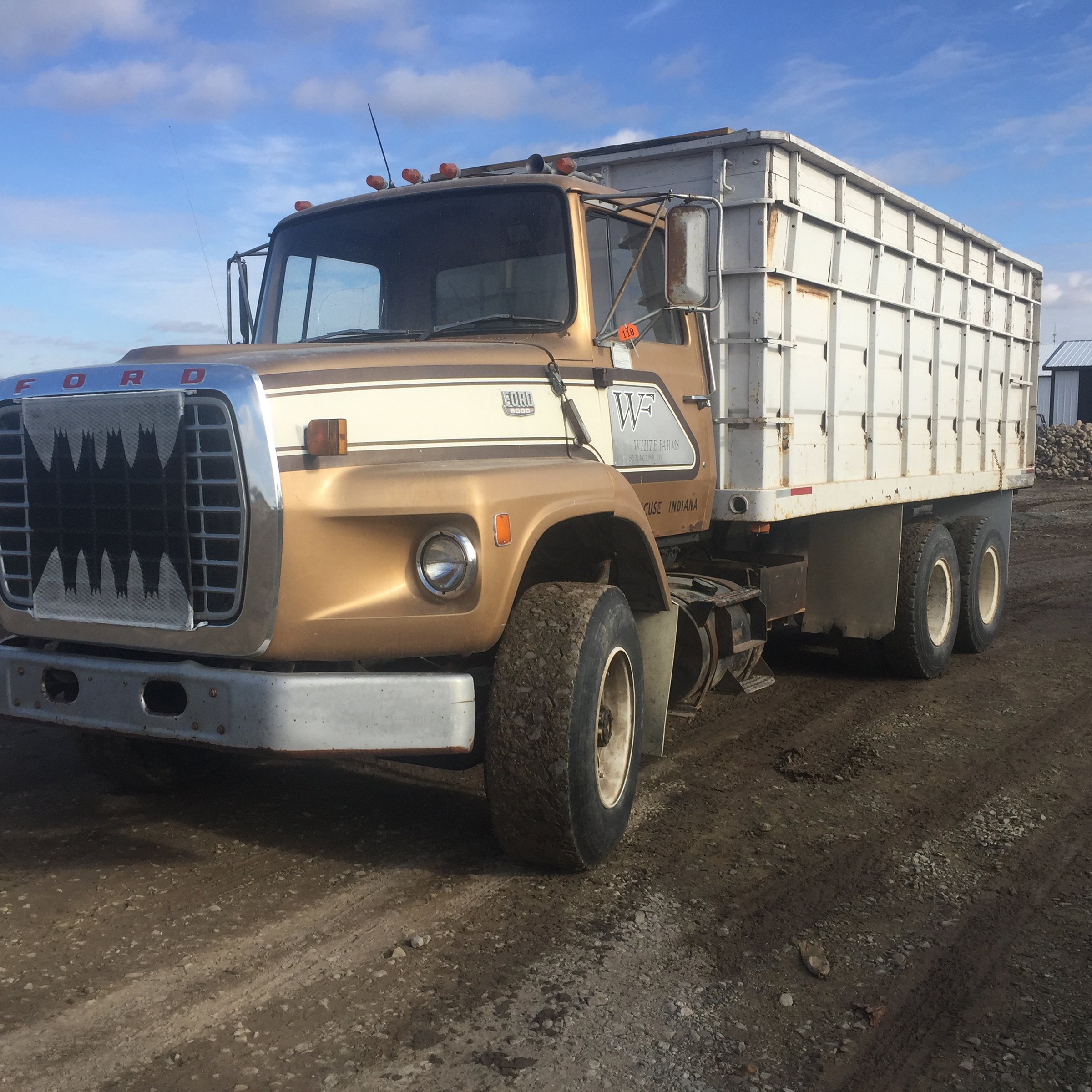 Property photo 35 - FARM EQUIPMENT AUCTION IN KOSCIUSKO COUNTY, INDIANA
