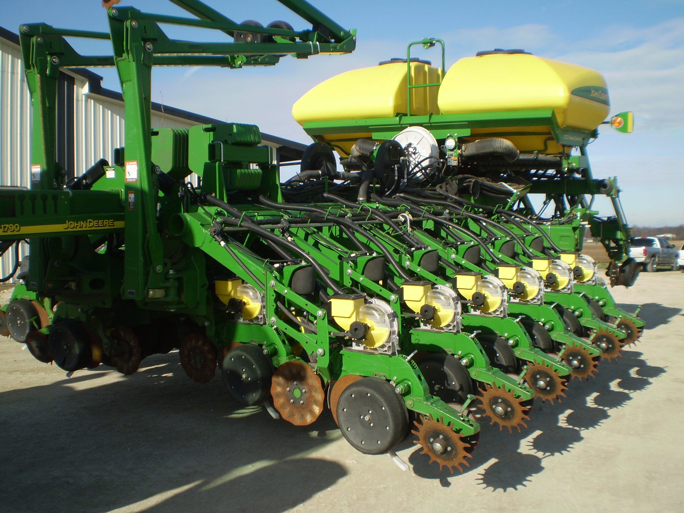 Property photo 34 - FARM EQUIPMENT AUCTION IN KOSCIUSKO COUNTY, INDIANA
