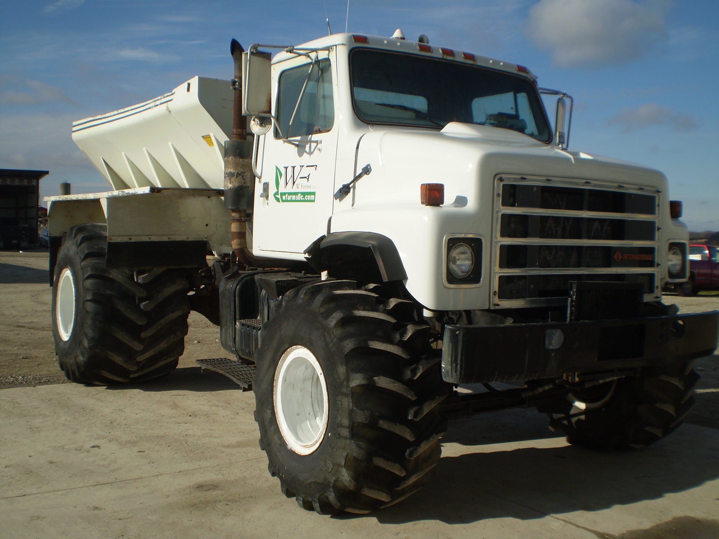 Property photo 39 - FARM EQUIPMENT AUCTION IN KOSCIUSKO COUNTY, INDIANA