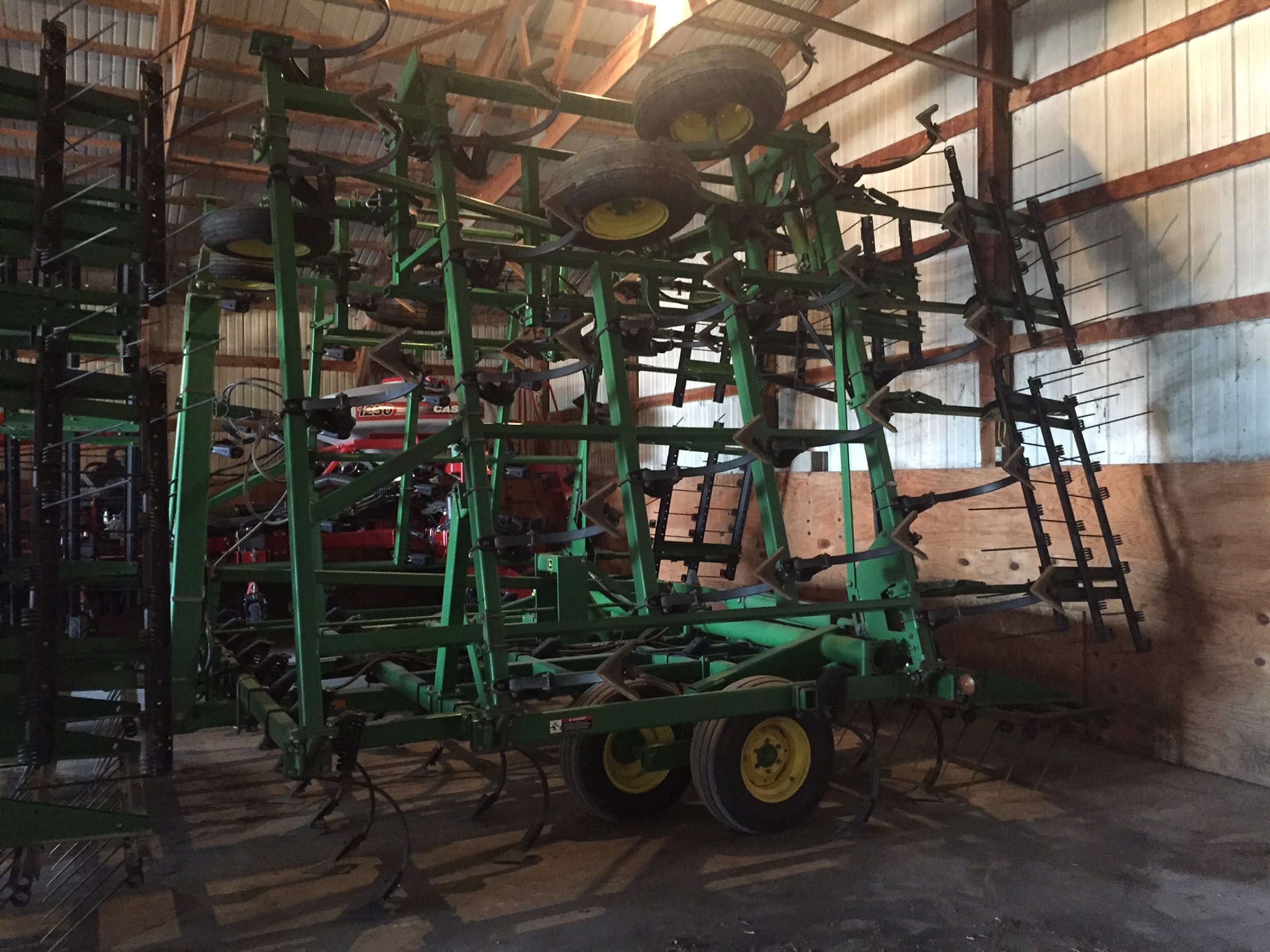 Property photo 4 - FARM EQUIPMENT AUCTION IN MERCER CO., ILLINOIS
