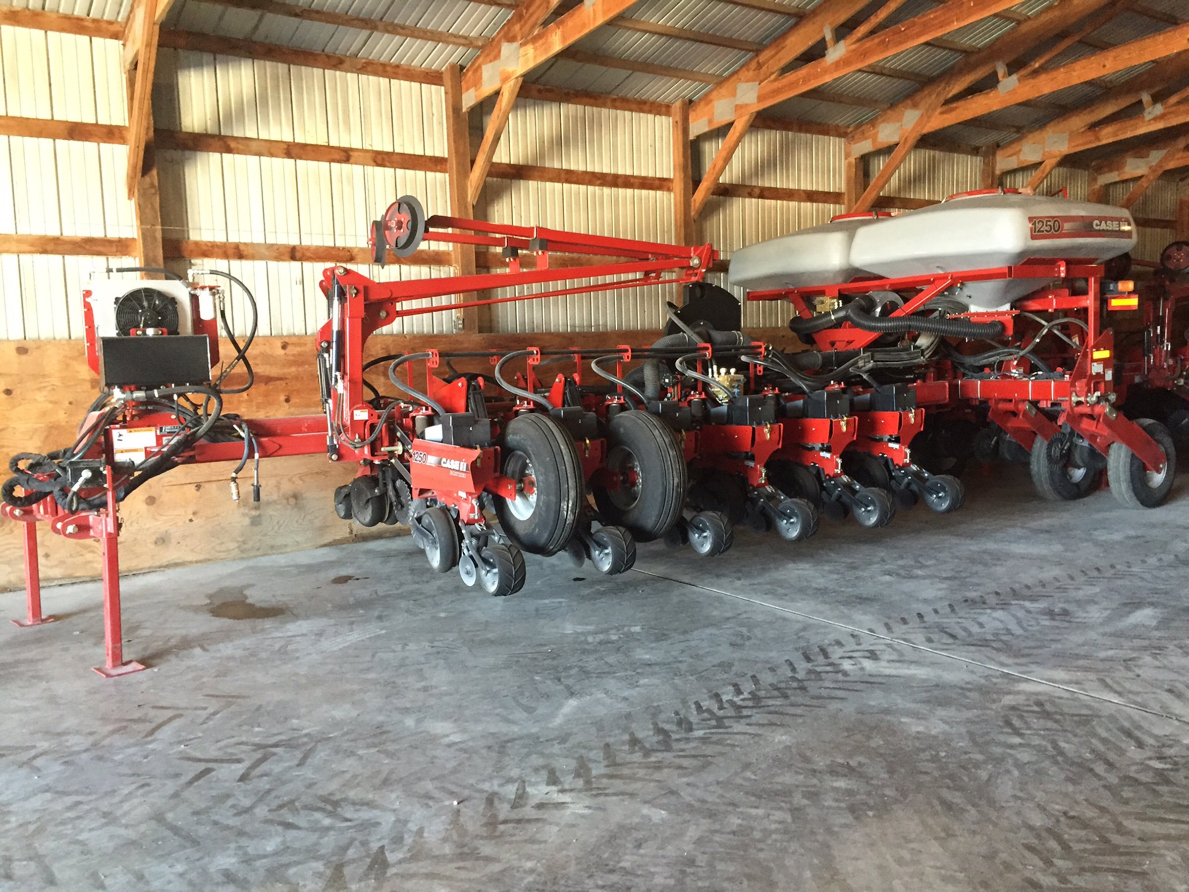 Property photo 48 - FARM EQUIPMENT AUCTION IN MERCER CO., ILLINOIS