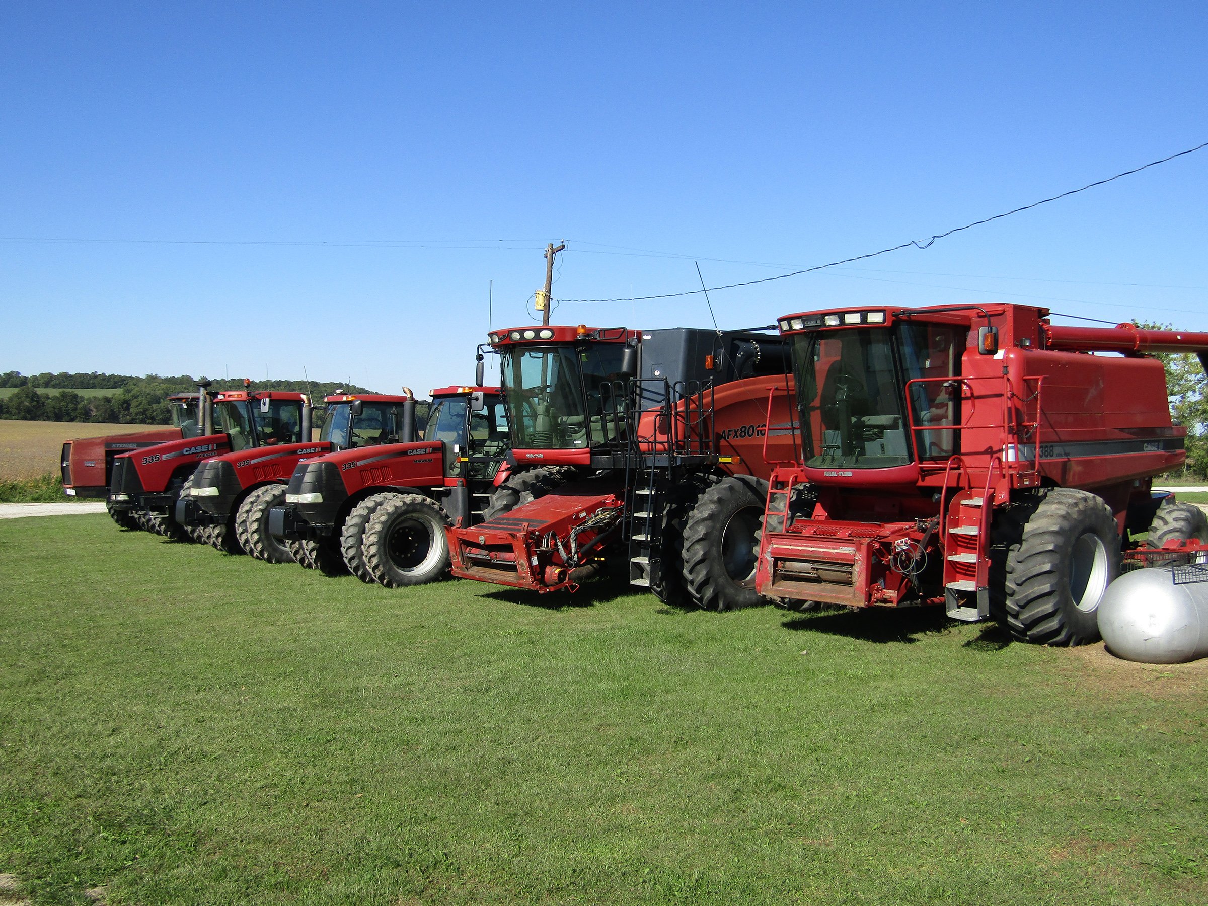 Property photo 40 - FARM EQUIPMENT AUCTION IN FULTON COUNTY, ILLINOIS