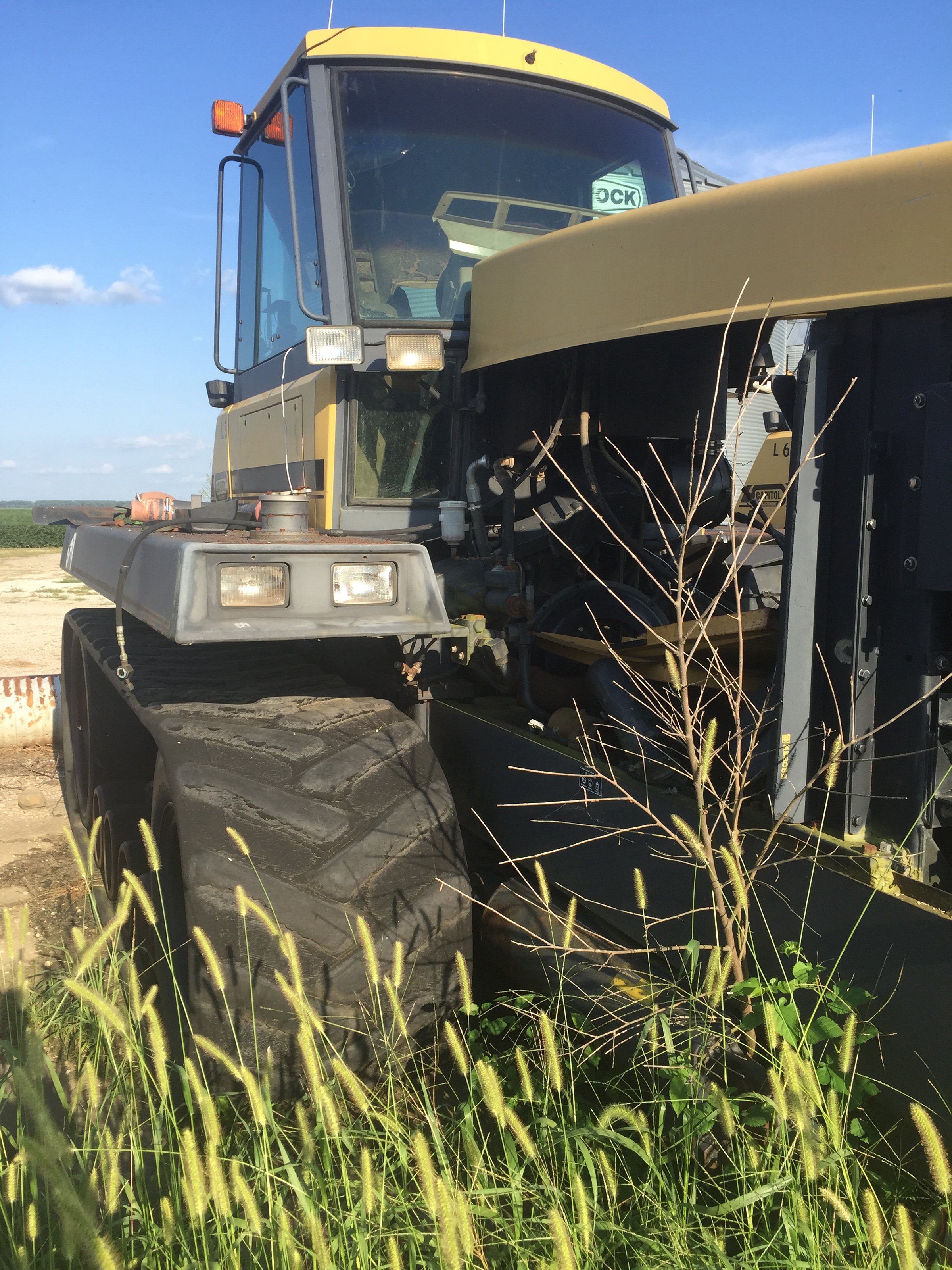 Property photo 16 - FARM EQUIPMENT AUCTION IN FULTON COUNTY, ILLINOIS