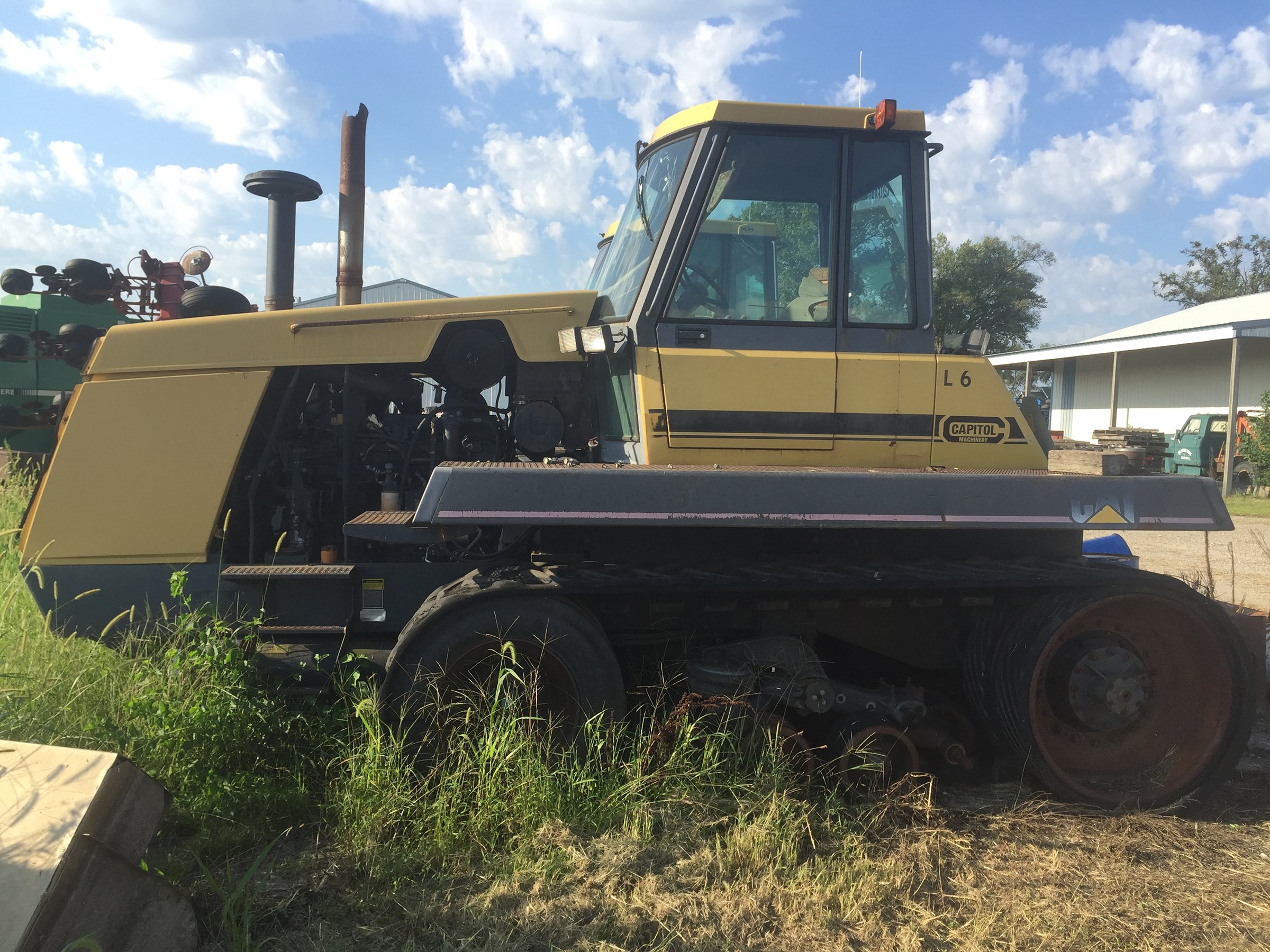 Property photo 14 - FARM EQUIPMENT AUCTION IN FULTON COUNTY, ILLINOIS