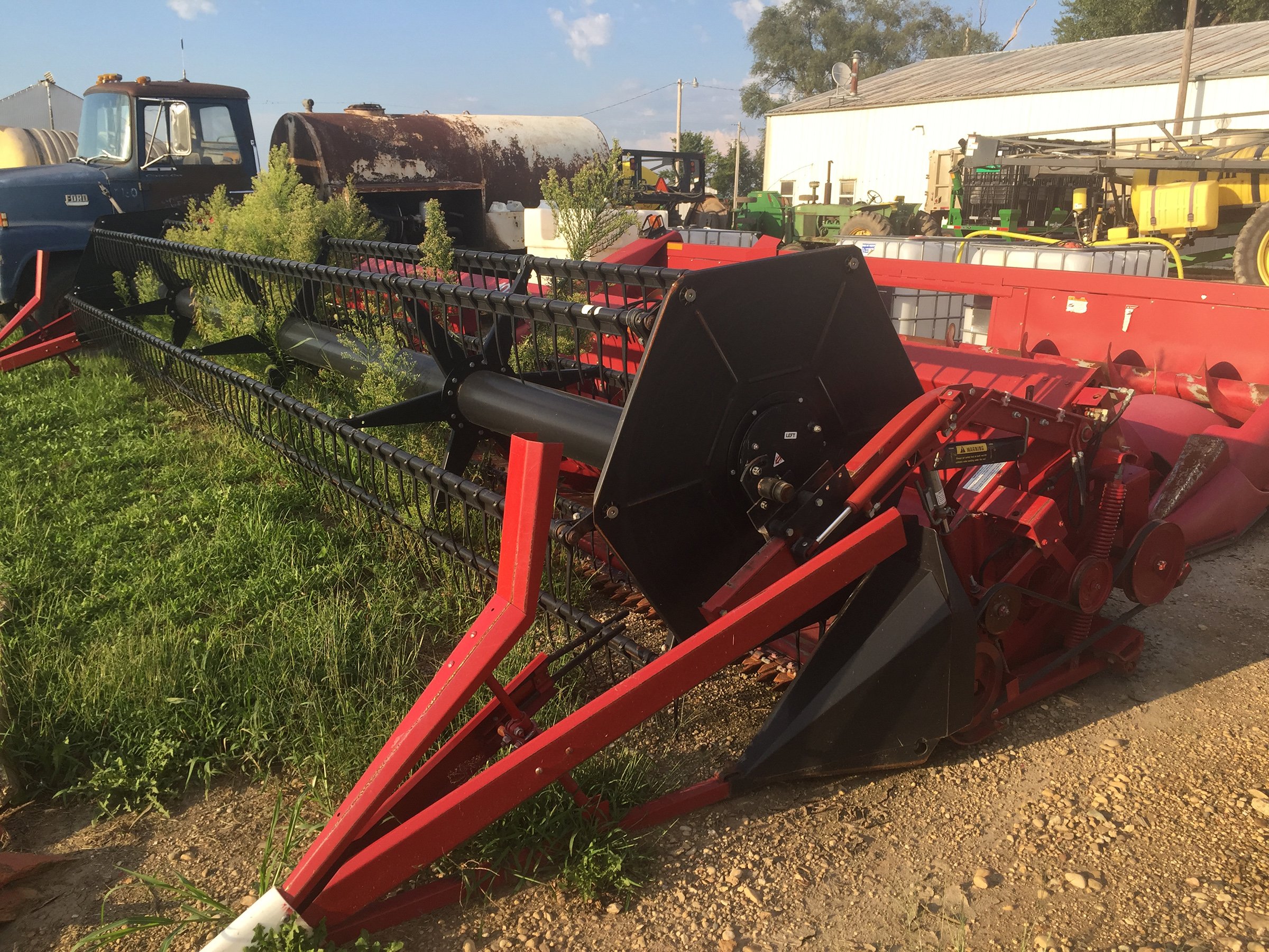 Property photo 57 - FARM EQUIPMENT AUCTION IN FULTON COUNTY, ILLINOIS