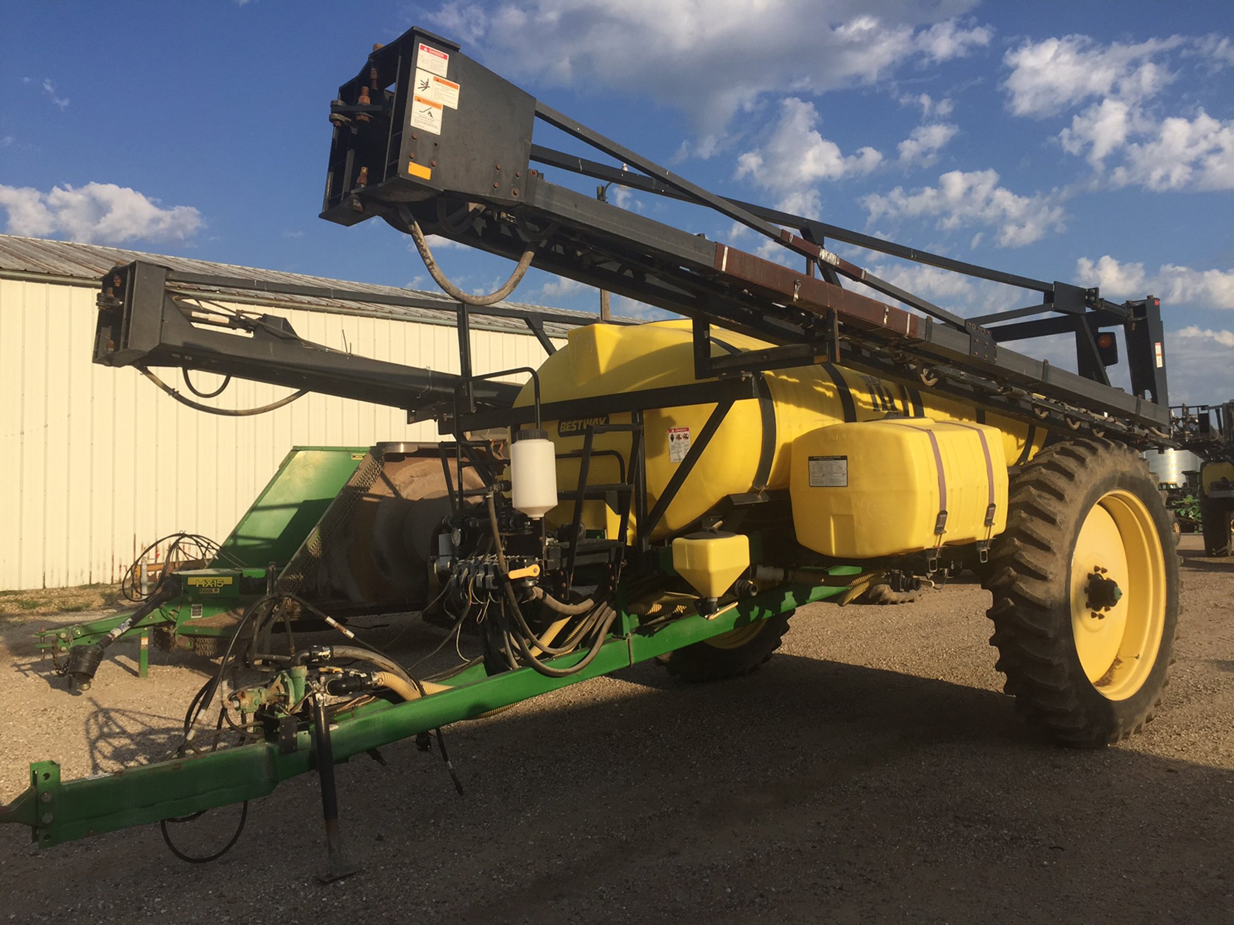 Property photo 69 - FARM EQUIPMENT AUCTION IN FULTON COUNTY, ILLINOIS