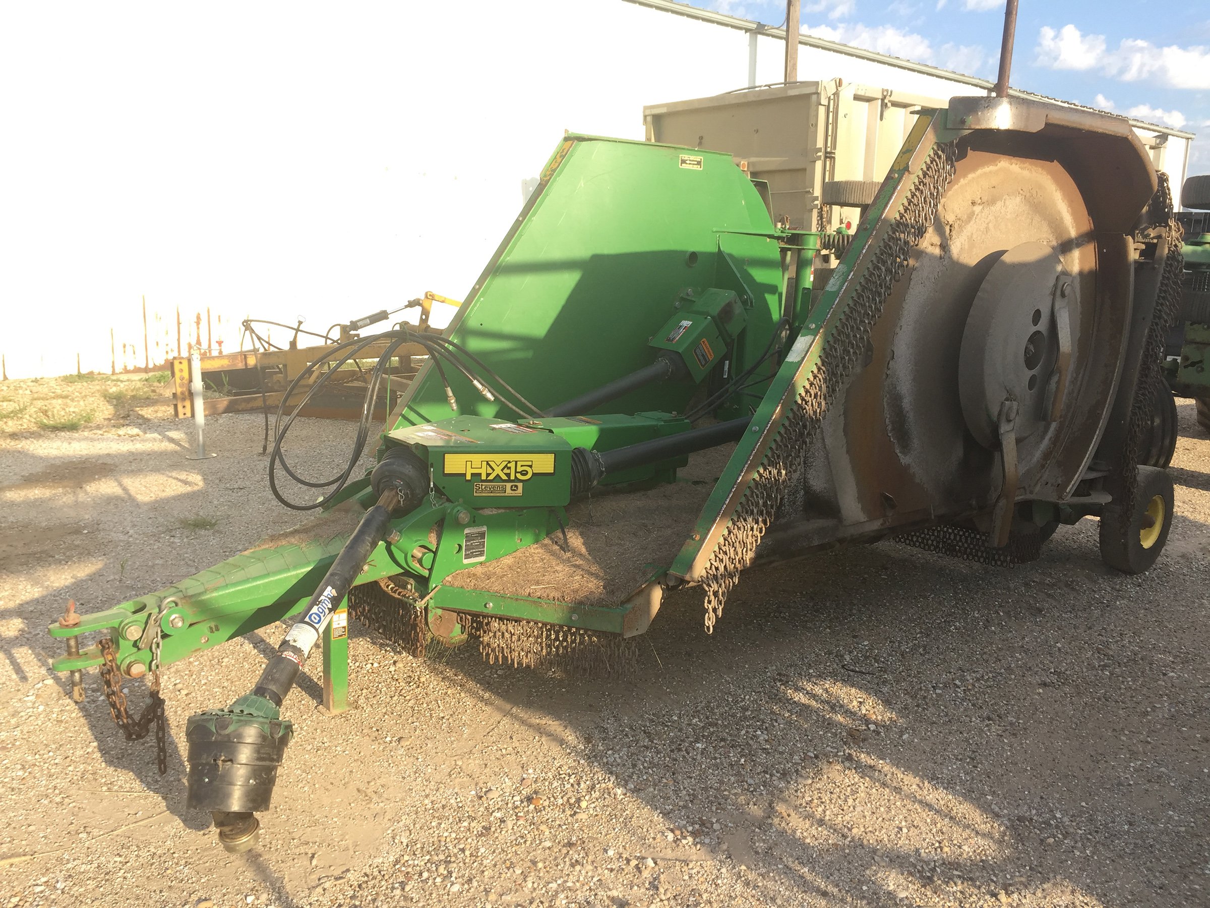 Property photo 39 - FARM EQUIPMENT AUCTION IN FULTON COUNTY, ILLINOIS