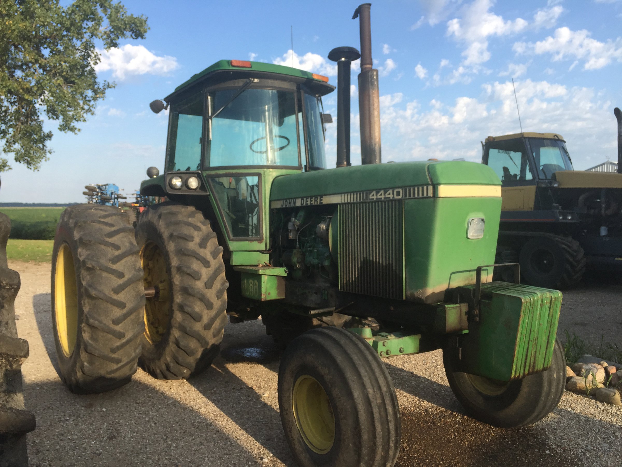 Property photo 23 - FARM EQUIPMENT AUCTION IN FULTON COUNTY, ILLINOIS