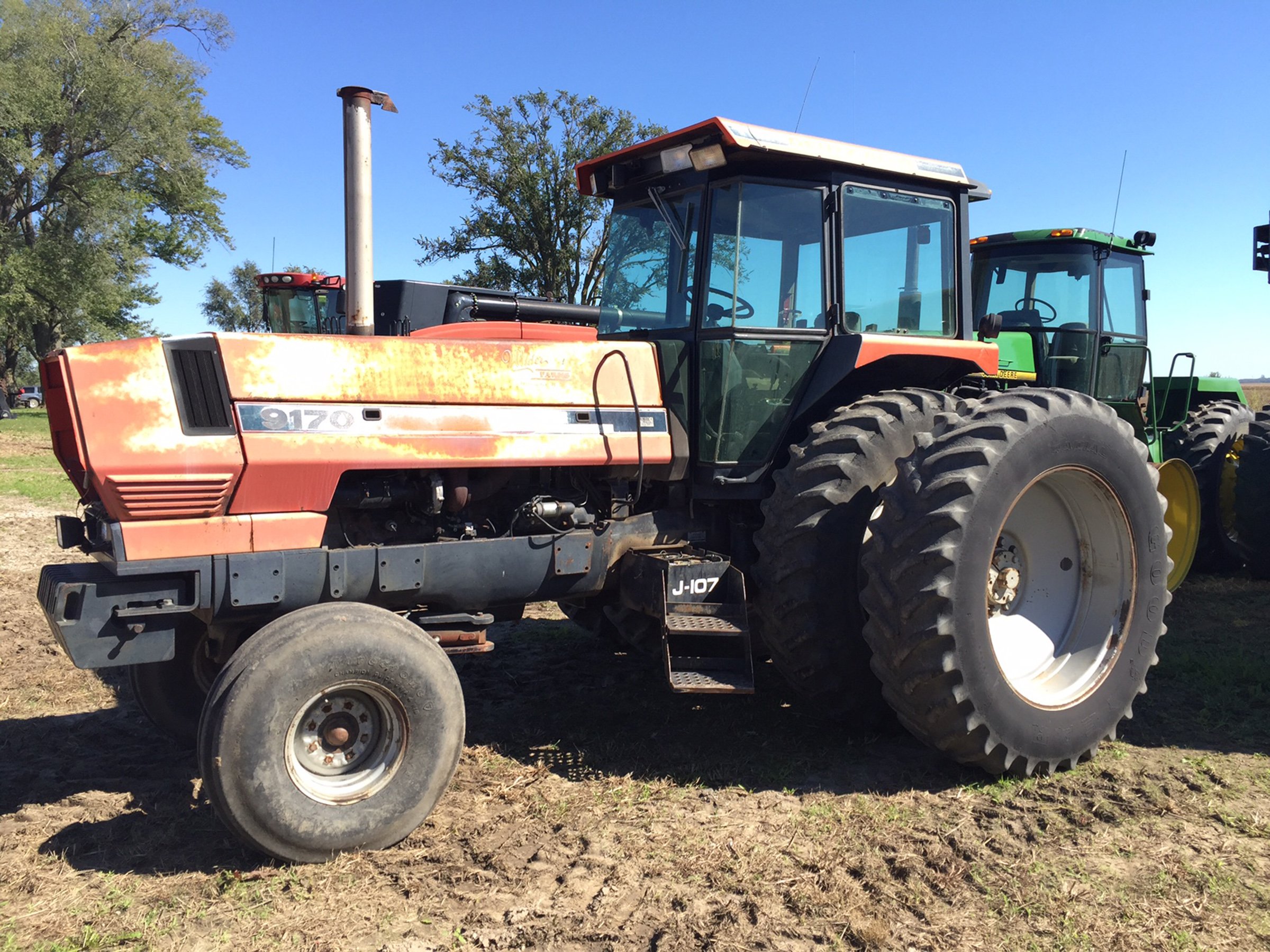 Property photo 35 - FARM EQUIPMENT AUCTION IN FULTON COUNTY, ILLINOIS