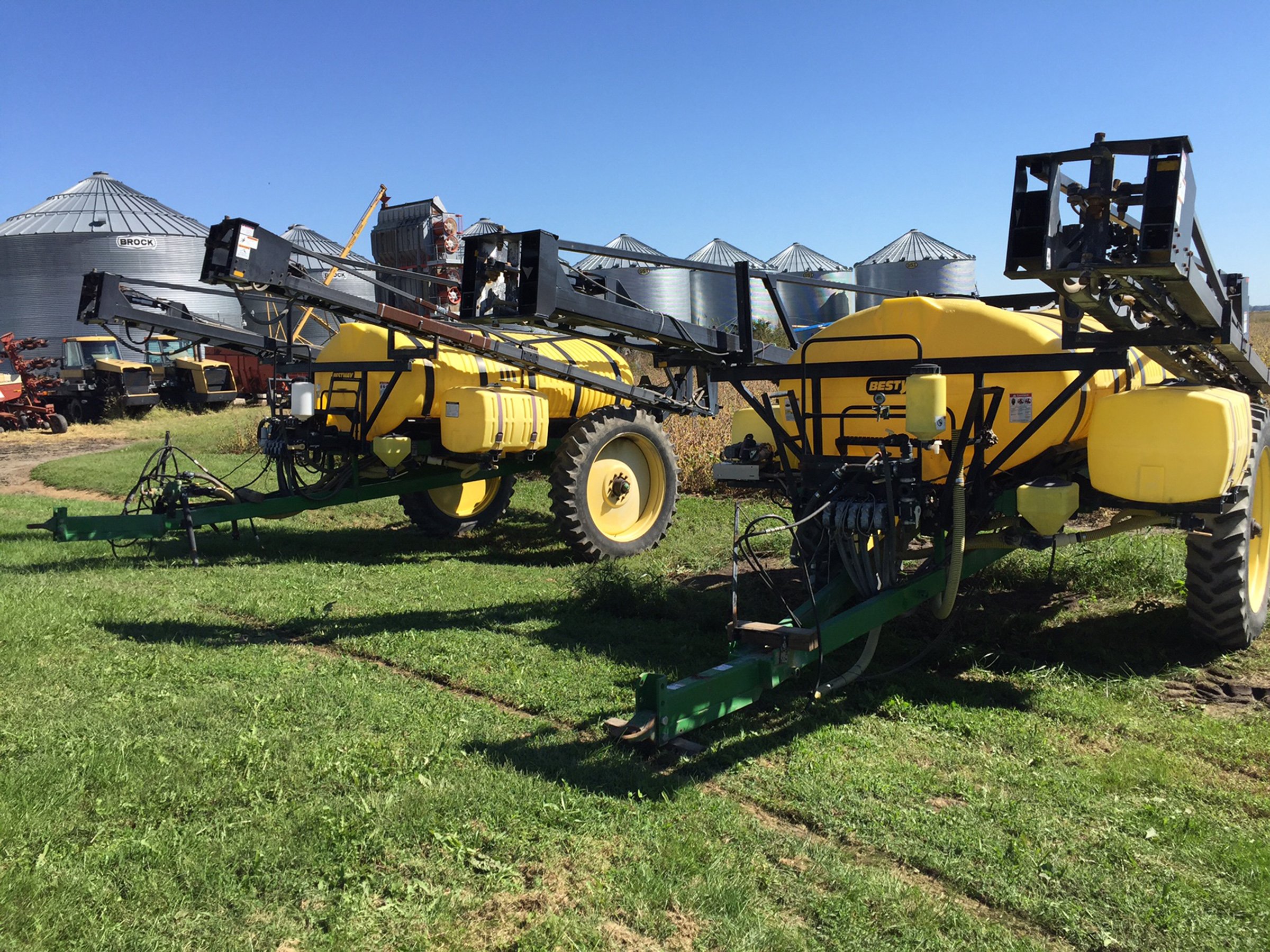 Property photo 64 - FARM EQUIPMENT AUCTION IN FULTON COUNTY, ILLINOIS