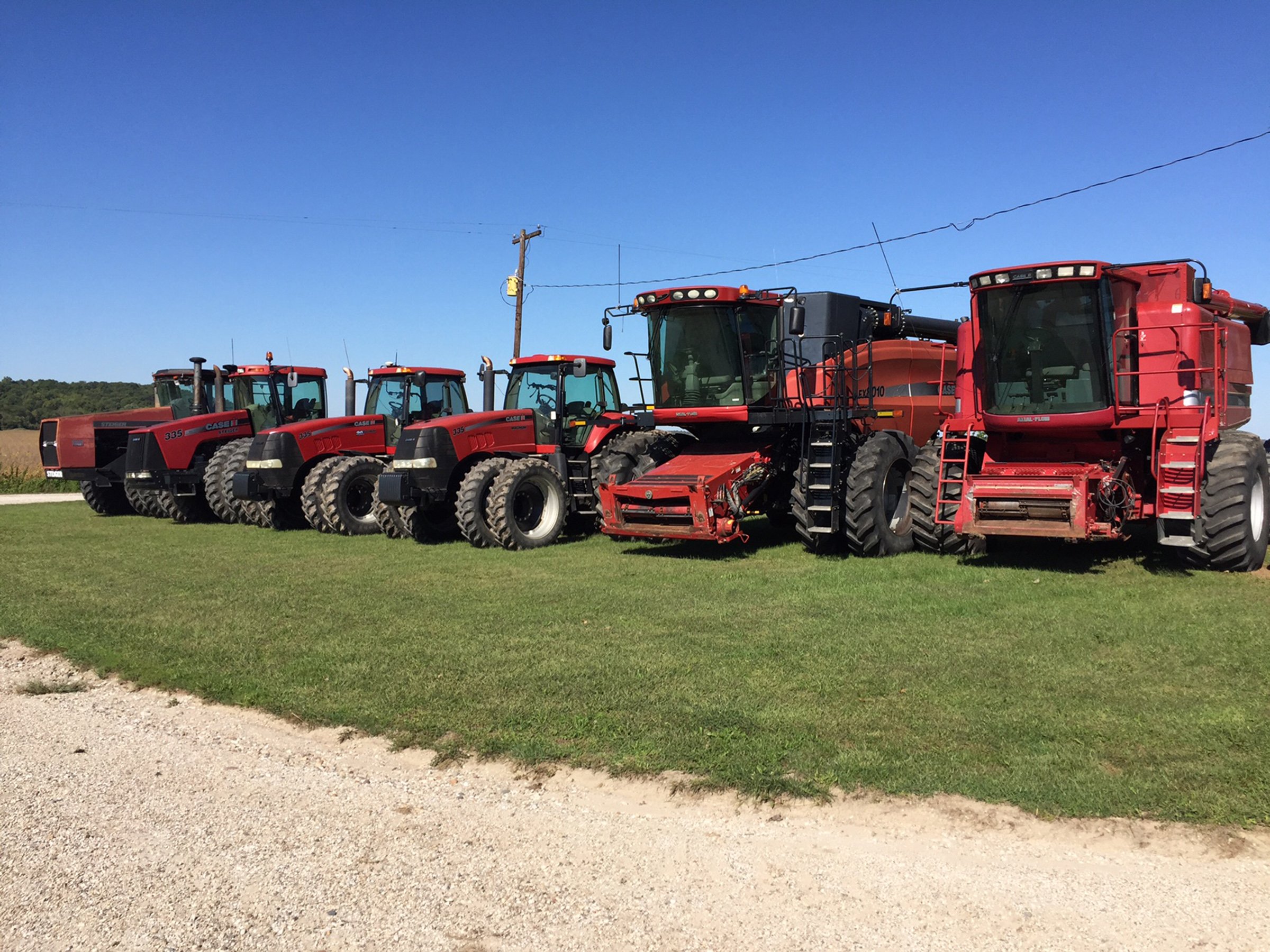 Property photo 29 - FARM EQUIPMENT AUCTION IN FULTON COUNTY, ILLINOIS