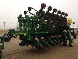 Property photo 33 - FARM EQUIPMENT AUCTION IN SHELBY CO., INDIANA