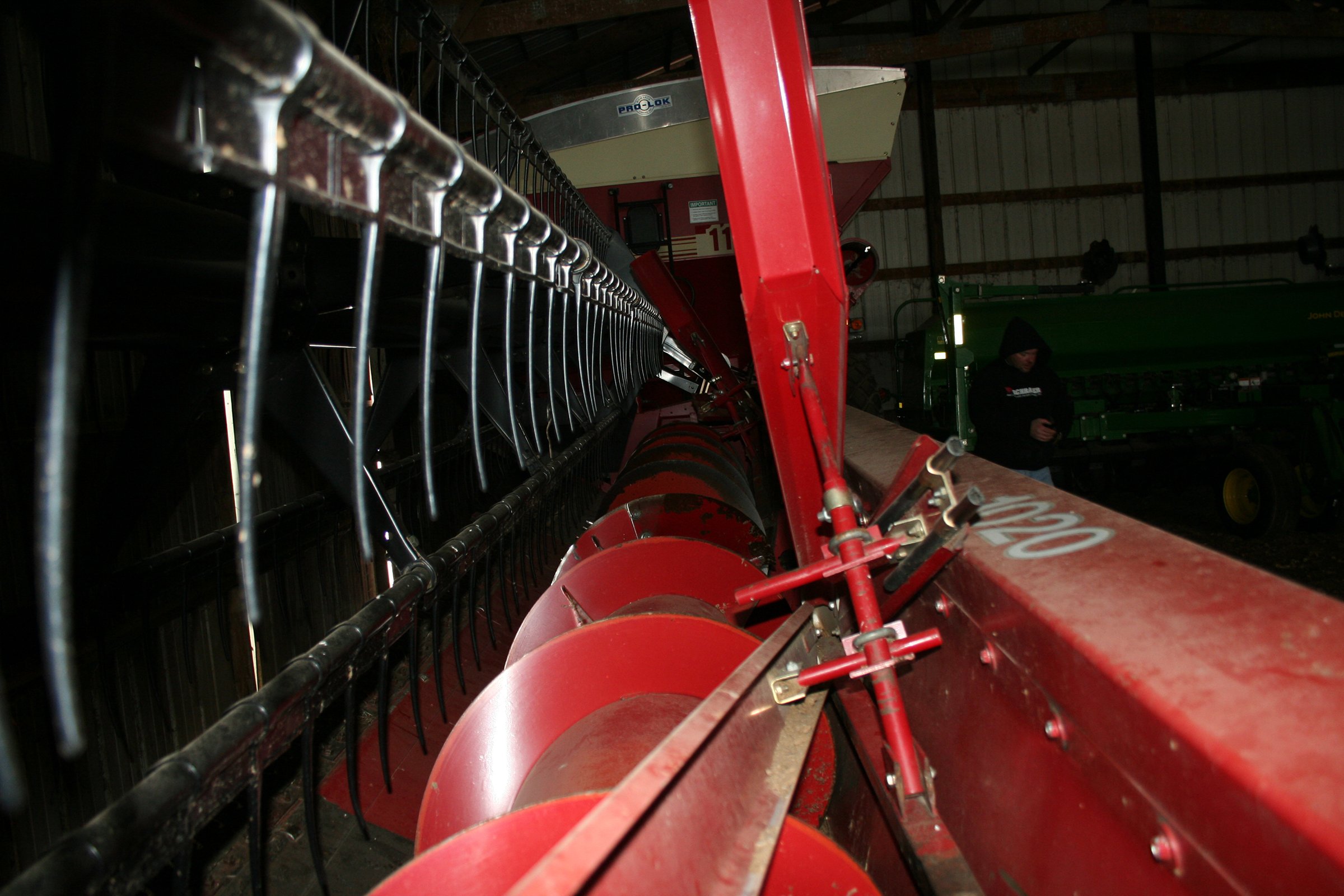 Property photo 16 - FARM EQUIPMENT AUCTION IN CALHOUN COUNTY, MICHIGAN