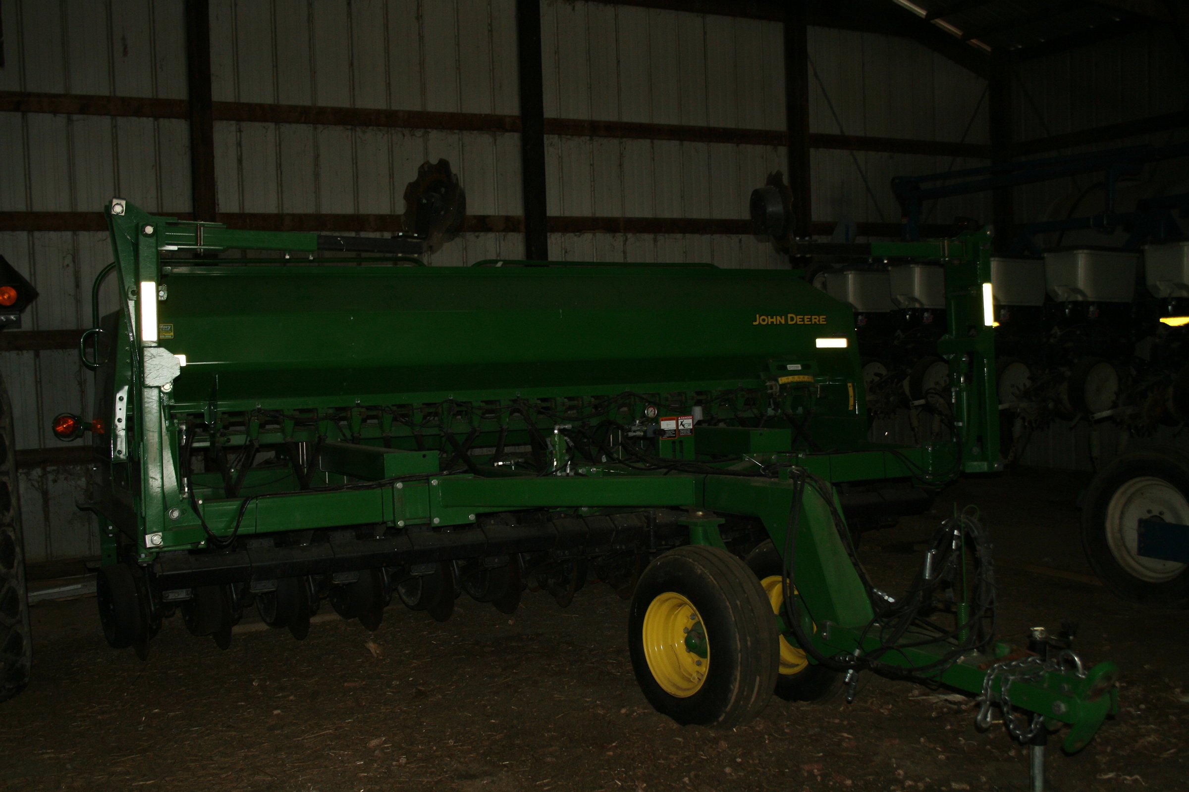 Property photo 34 - FARM EQUIPMENT AUCTION IN CALHOUN COUNTY, MICHIGAN