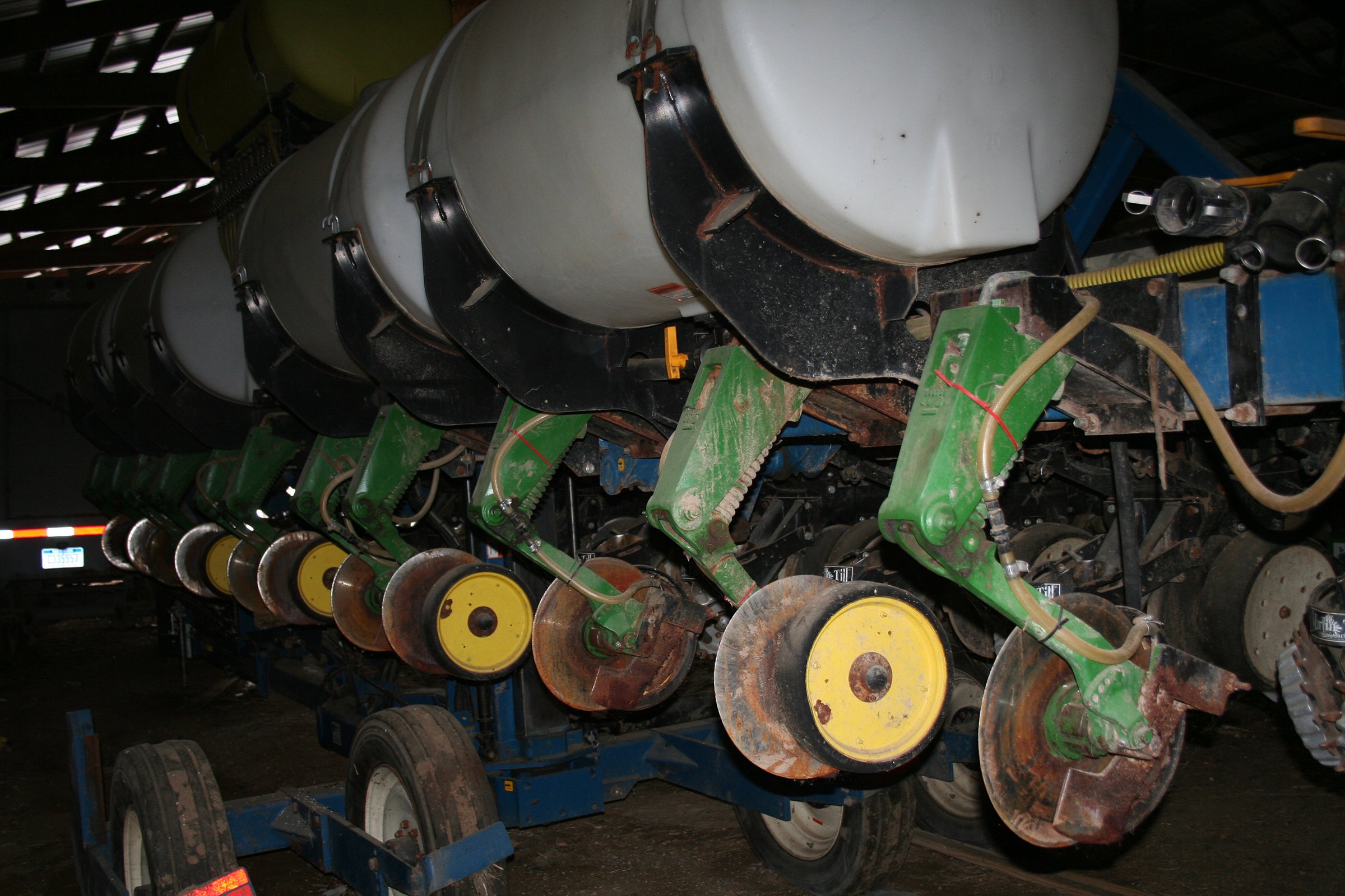 Property photo 36 - FARM EQUIPMENT AUCTION IN CALHOUN COUNTY, MICHIGAN