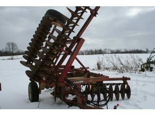 Property photo 6 - FARM EQUIPMENT AUCTION IN CALHOUN COUNTY, MICHIGAN