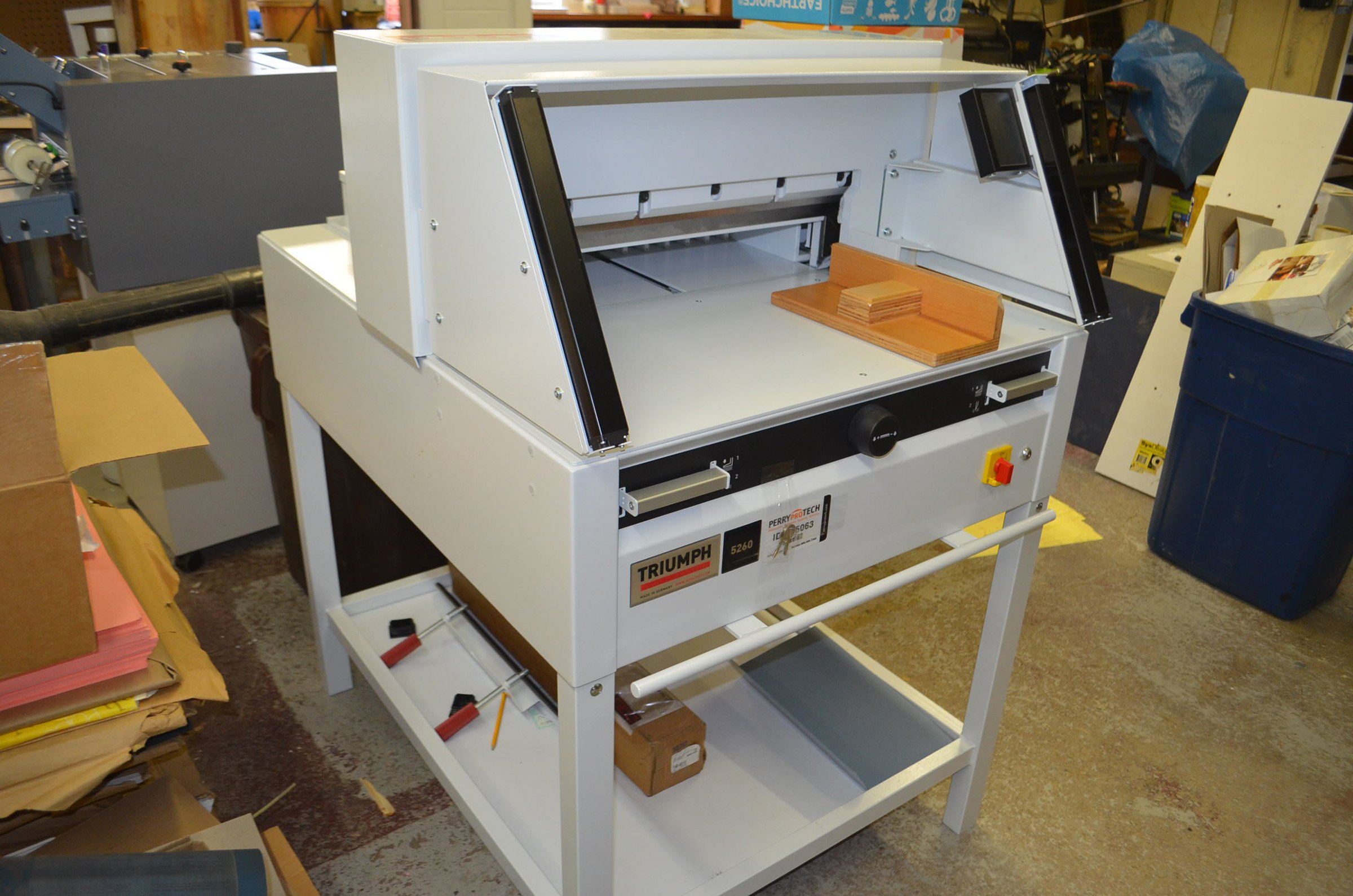 Property photo 25 - COMMERCIAL PRINTING EQUIPMENT AUCTION IN ALLEN COUNTY, INDIANA
