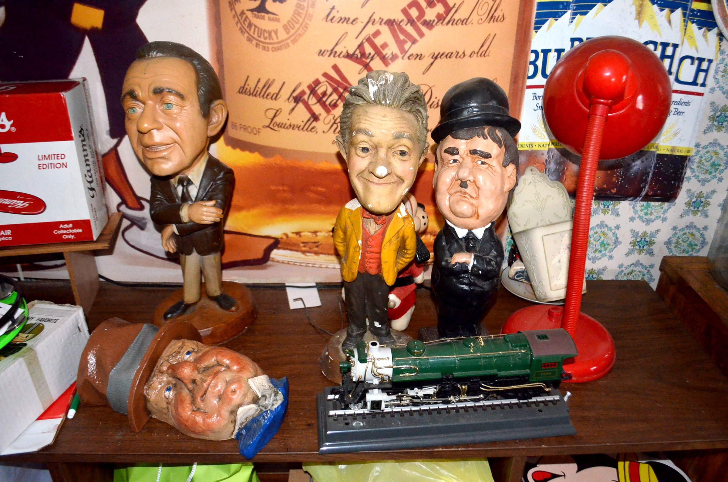 Property photo 15 - LARGE COLLECTIBLE & ANTIQUE AUCTION IN ALLEN COUNTY, INDIANA