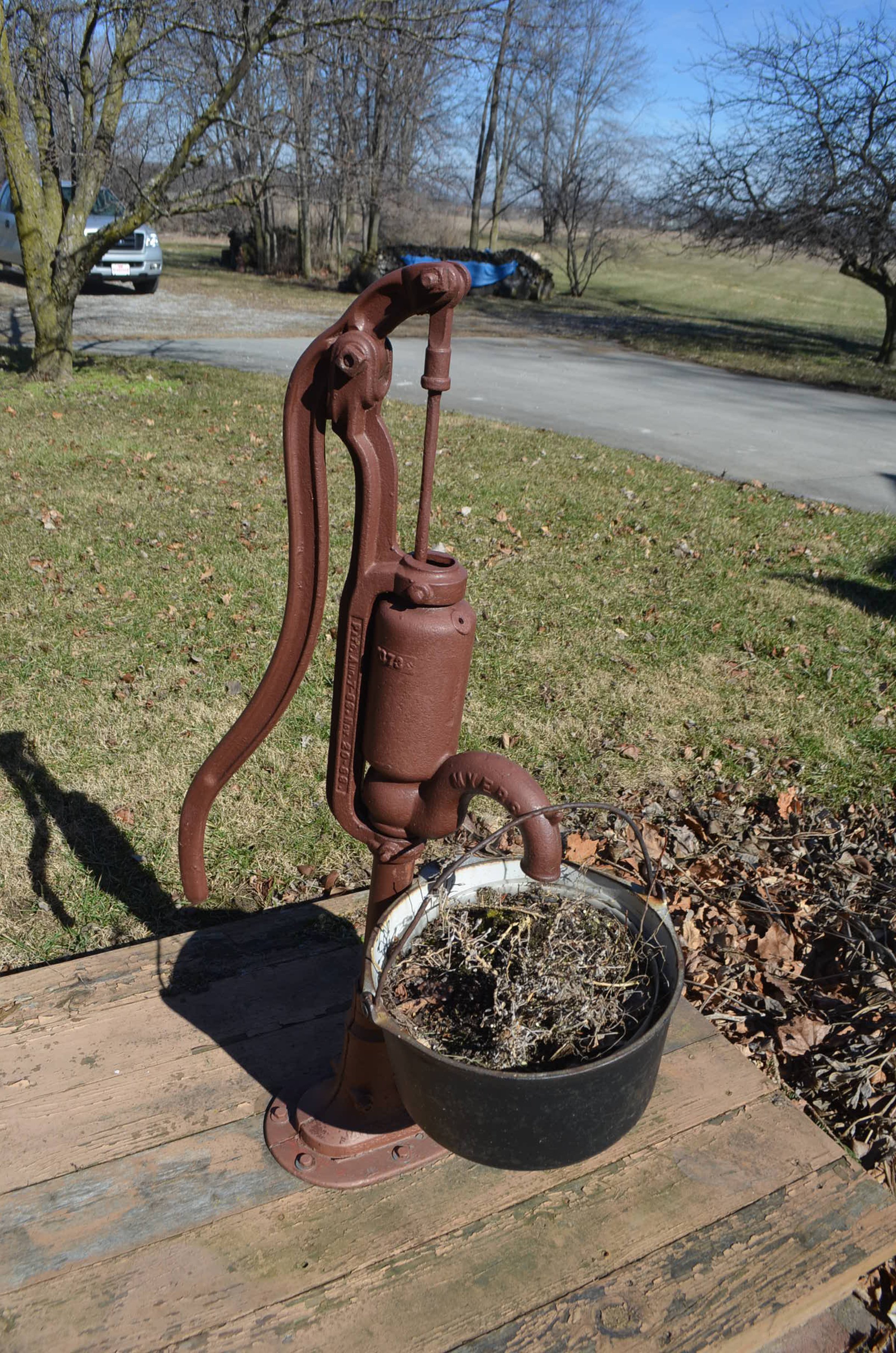 Property photo 42 - LARGE COLLECTIBLE & ANTIQUE AUCTION IN ALLEN COUNTY, INDIANA