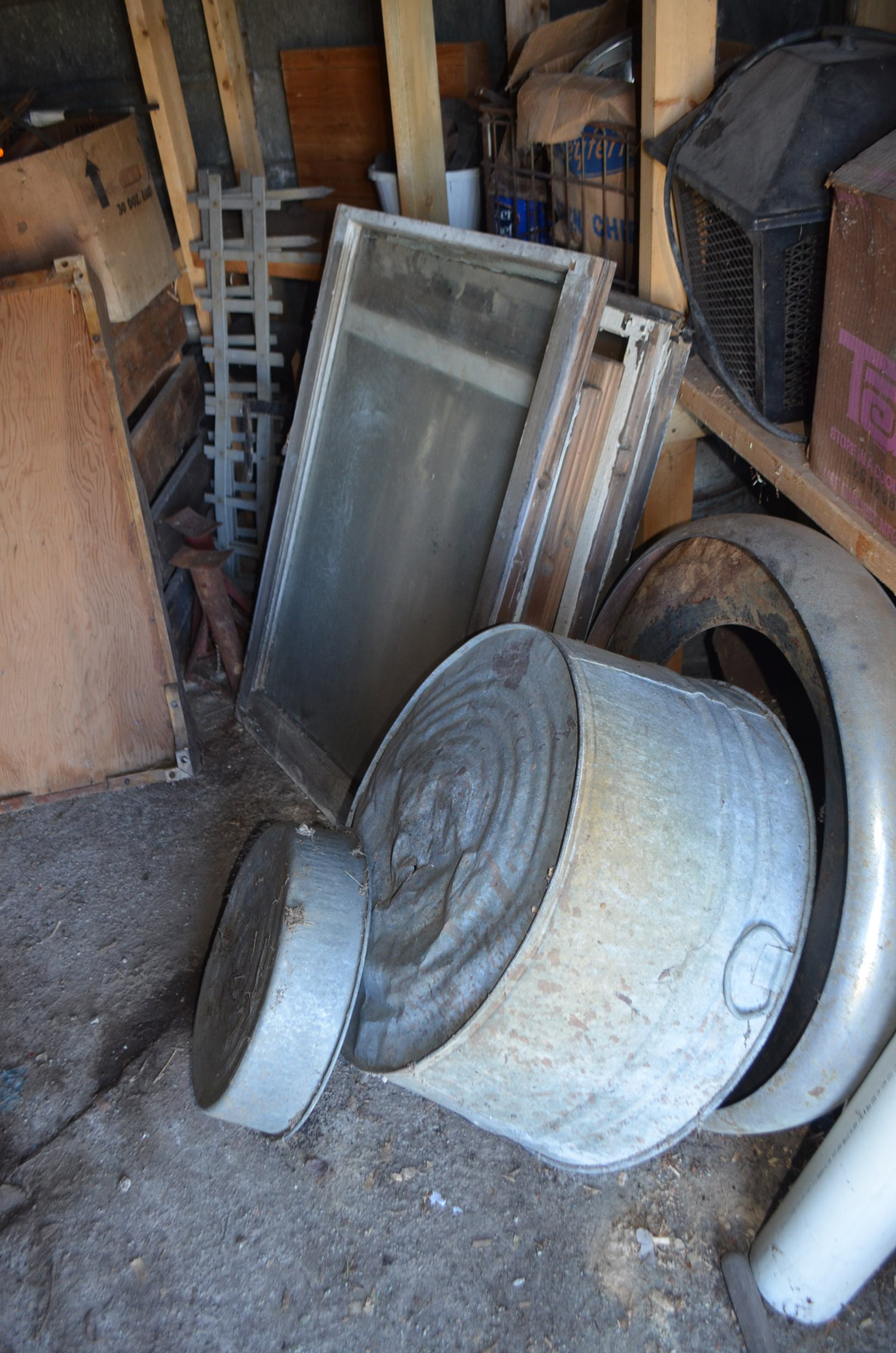 Property photo 52 - LARGE COLLECTIBLE & ANTIQUE AUCTION IN ALLEN COUNTY, INDIANA