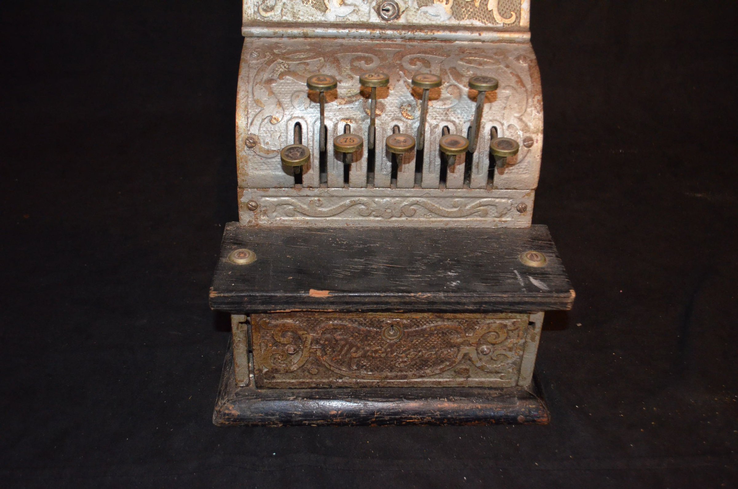 Property photo 193 - LARGE COLLECTIBLE & ANTIQUE AUCTION IN ALLEN COUNTY, INDIANA