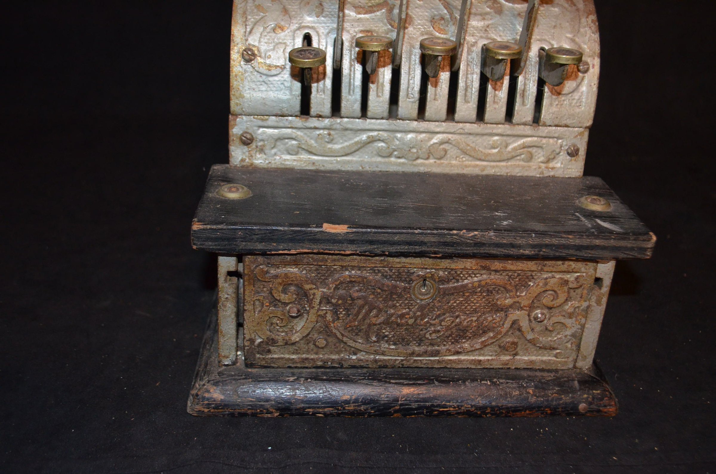 Property photo 194 - LARGE COLLECTIBLE & ANTIQUE AUCTION IN ALLEN COUNTY, INDIANA